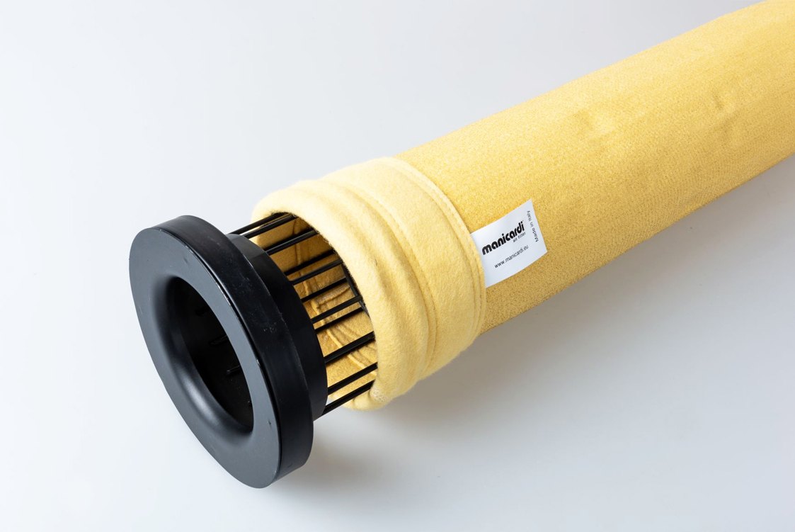 P84 felt with snap-ring top gasket 